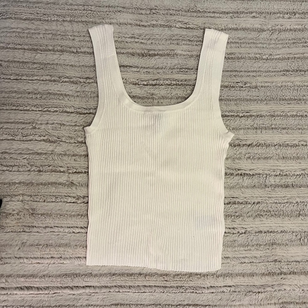 NWOT H&M Divided Tank Top